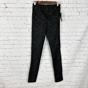 NWT JOLT‎ Leopard Print Leggings XS